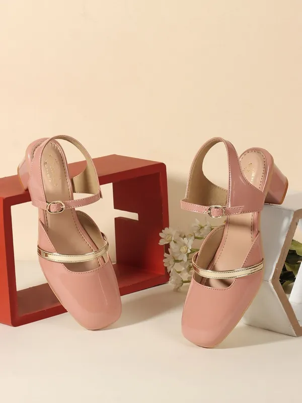 Pink_Patent_Leather_Heels_For_Women