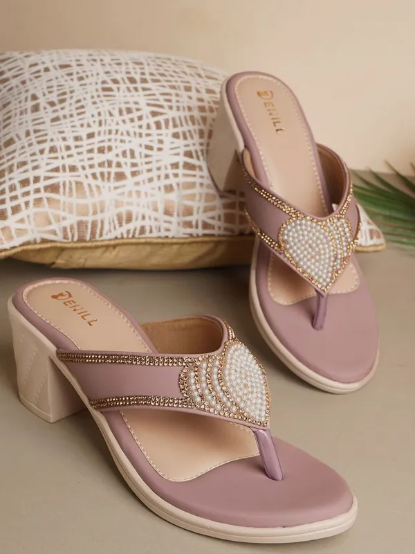 Pink_Synthetic_Leather_Heels_For_Women