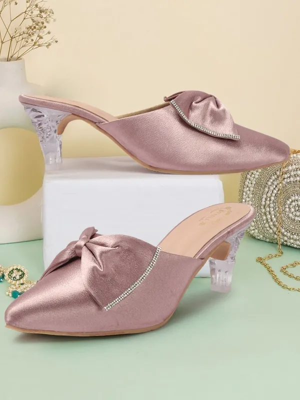 Peach_Synthetic_Leather_Heels_For_Women