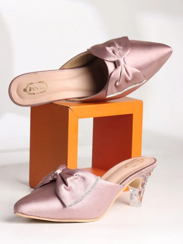 Peach_Synthetic_Leather_Heels_For_Women