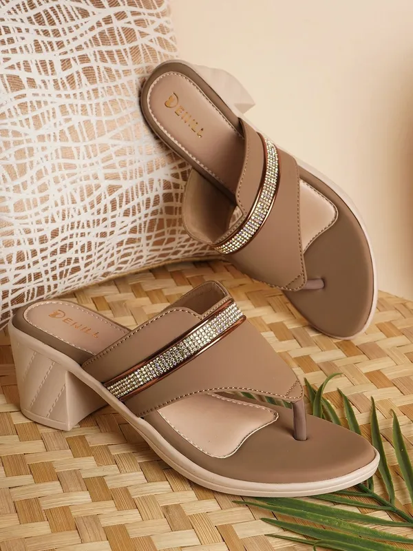 Beige_Synthetic_Leather_Heels_For_Women