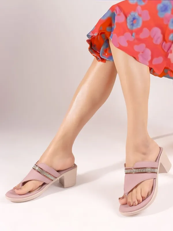 Pink_Synthetic_Leather_Heels_For_Women