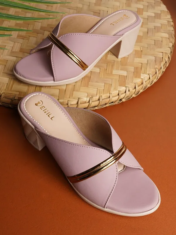 Pink_Synthetic_Leather_Heels_For_Women