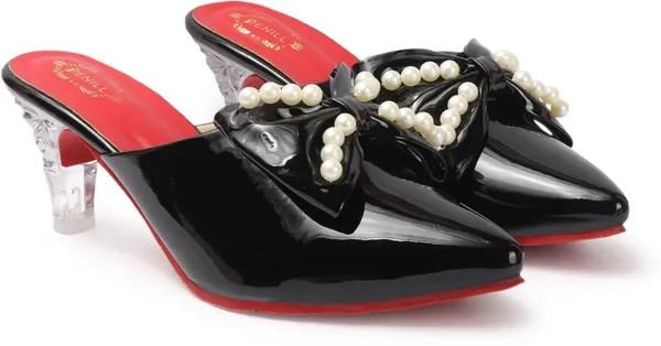 Black_Patent_Leather_Heels_For_Women