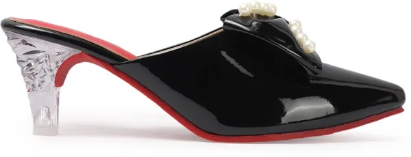 Black_Patent_Leather_Heels_For_Women
