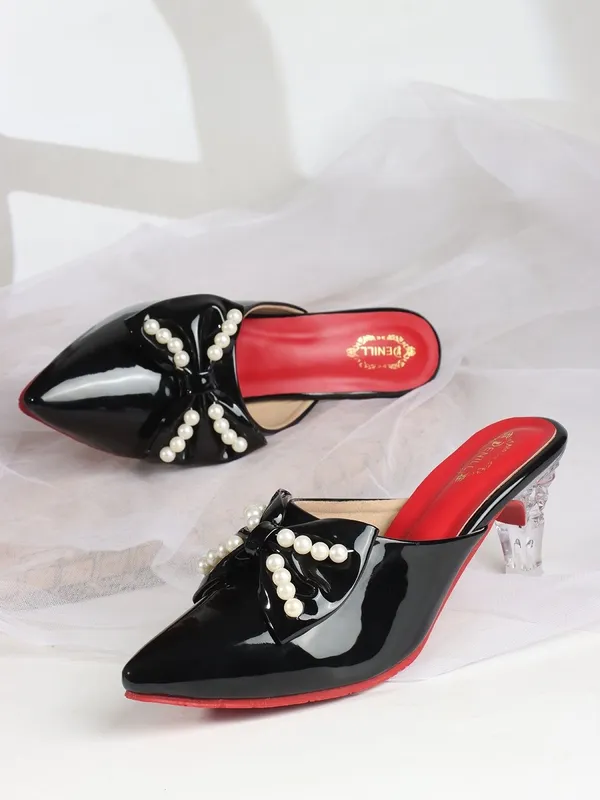 Black_Patent_Leather_Heels_For_Women