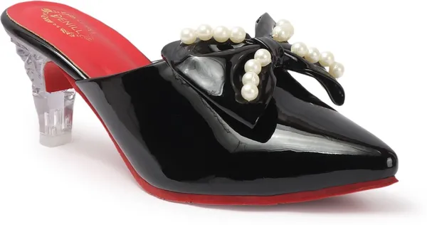 Black_Patent_Leather_Heels_For_Women