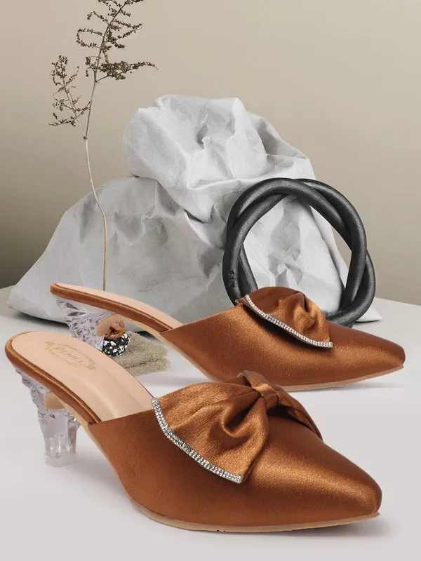 Copper_Synthetic_Leather_Heels_For_Women