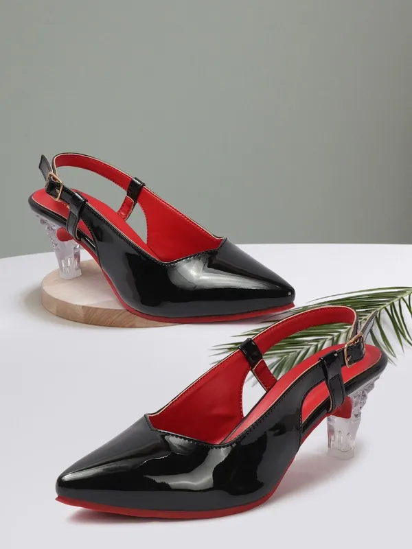 Black_Patent_Leather_Heels_For_Women