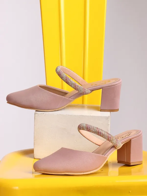 Pink_Synthetic_Leather_Heels_For_Women