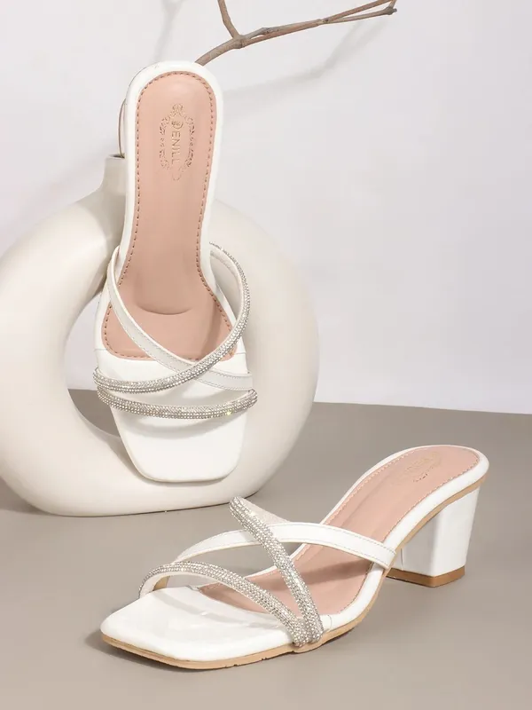 White_Synthetic_Leather_Heels_For_Women