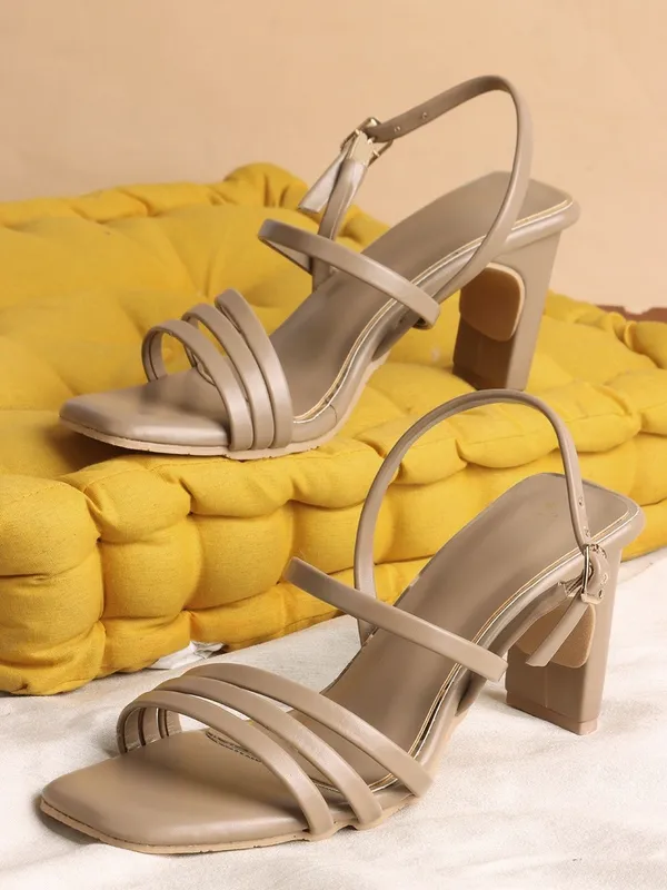 Beige_Synthetic_Leather_Heels_For_Women