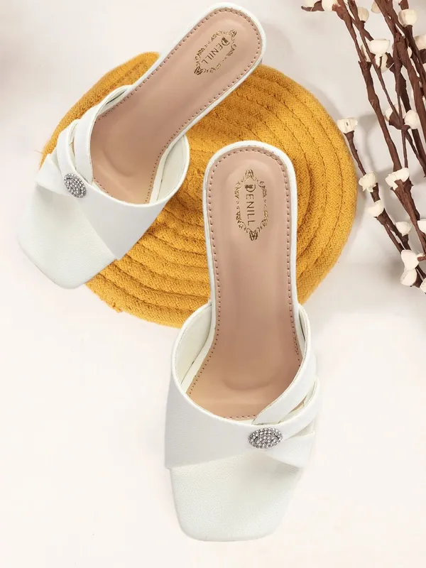 White_Synthetic_Leather_Heels_For_Women