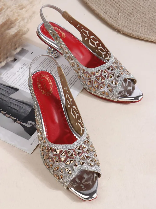 Silver_Synthetic_Heels_For_Women