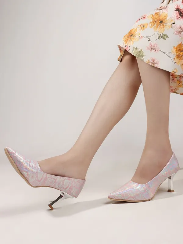 Pink_Patent_Leather_Heels_For_Women