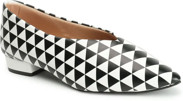 White_Patent_Leather_Flats_For_Women