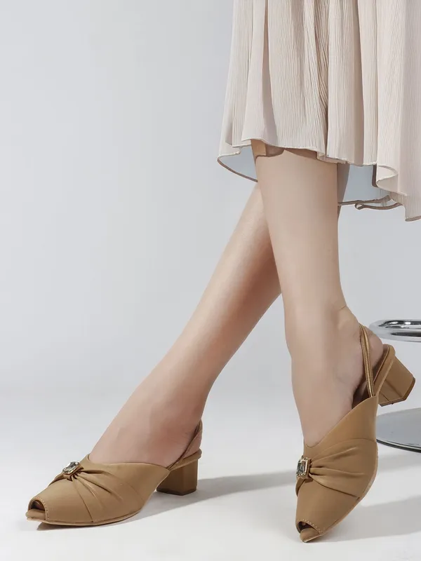 Beige_Fabric_Heels_For_Women