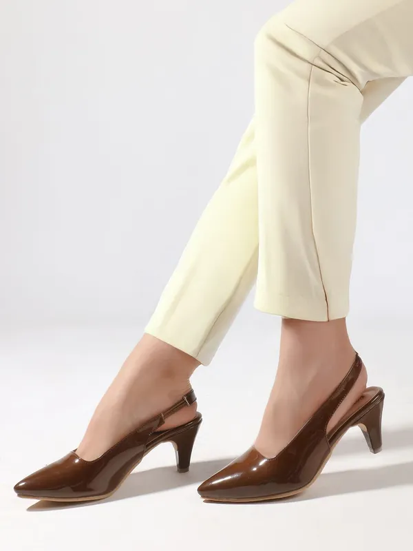 Brown_Synthetic_Leather_Heels_For_Women