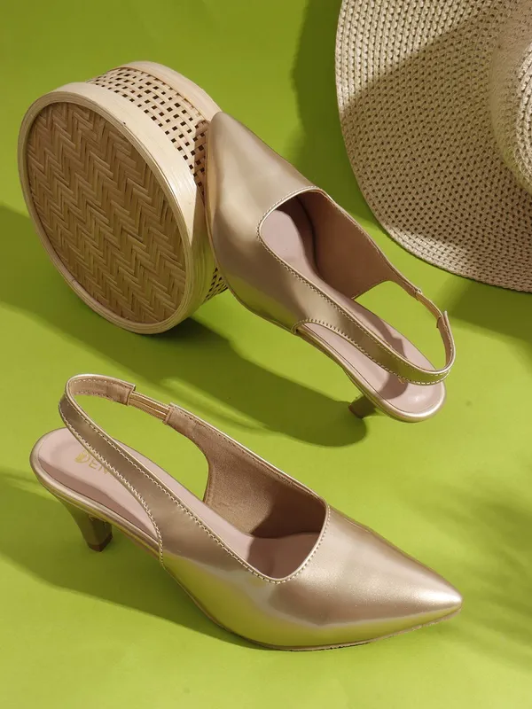 Gold_Synthetic_Leather_Heels_For_Women