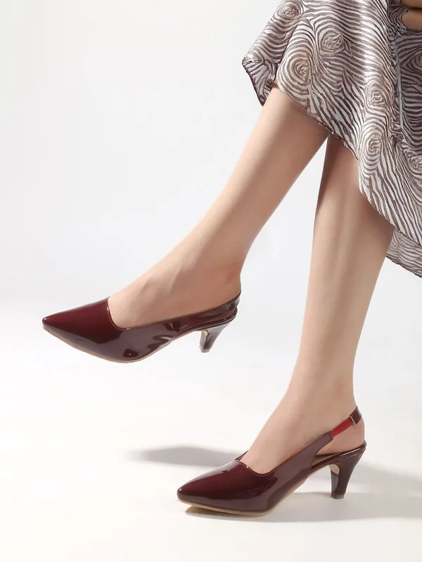 Maroon_Synthetic_Leather_Heels_For_Women