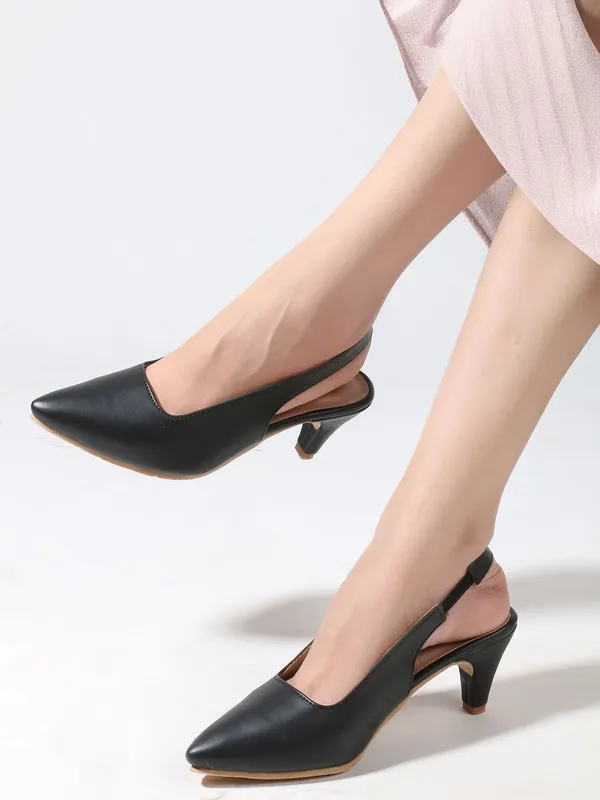Black_Synthetic_Leather_Heels_For_Women