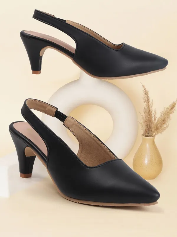 Black_Synthetic_Leather_Heels_For_Women