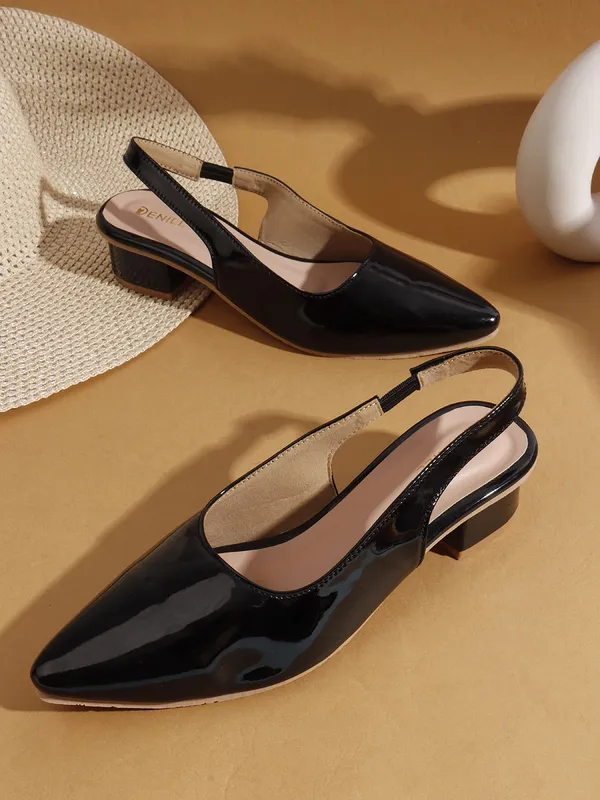 Black_Patent_Leather_Heels_For_Women