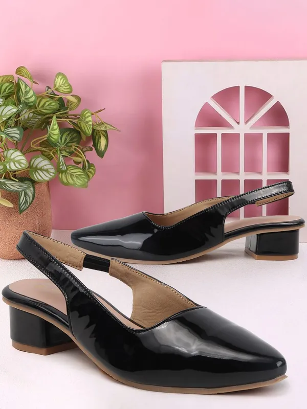 Black_Patent_Leather_Heels_For_Women