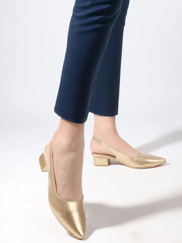 Gold_Patent_Leather_Heels_For_Women