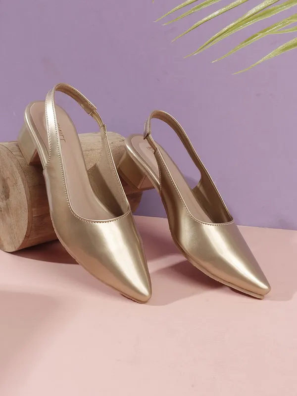 Gold_Patent_Leather_Heels_For_Women