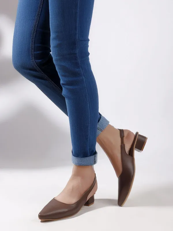 Brown_Synthetic_Leather_Heels_For_Women