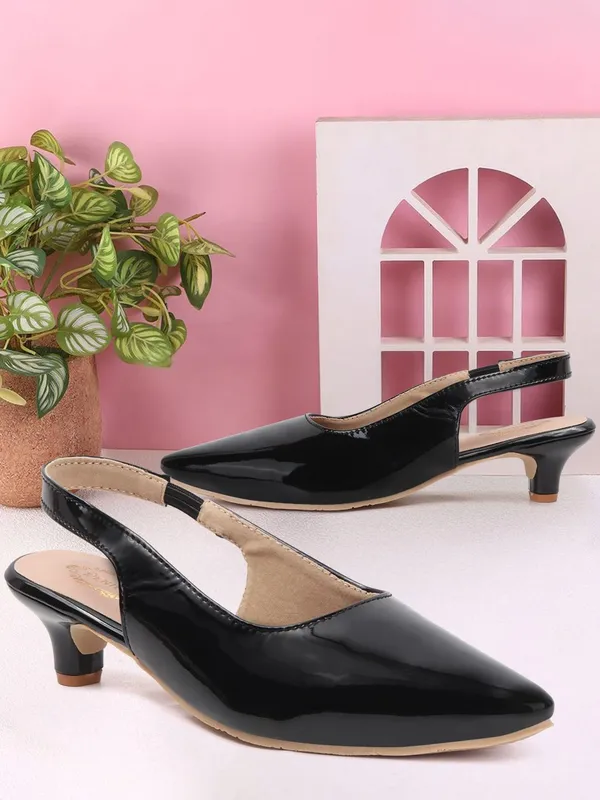 Black_Patent_Leather_Heels_For_Women