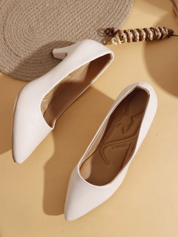 White_Synthetic_Leather_Heels_For_Women