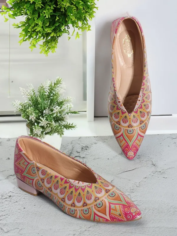 Pink_Patent_Leather_Flats_For_Women