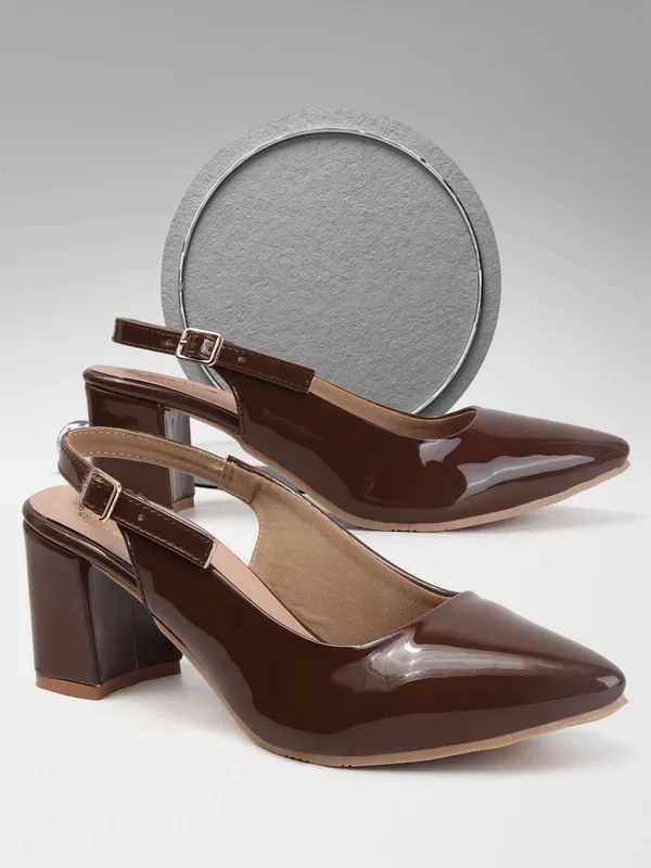 Brown_Patent_Leather_Heels_For_Women