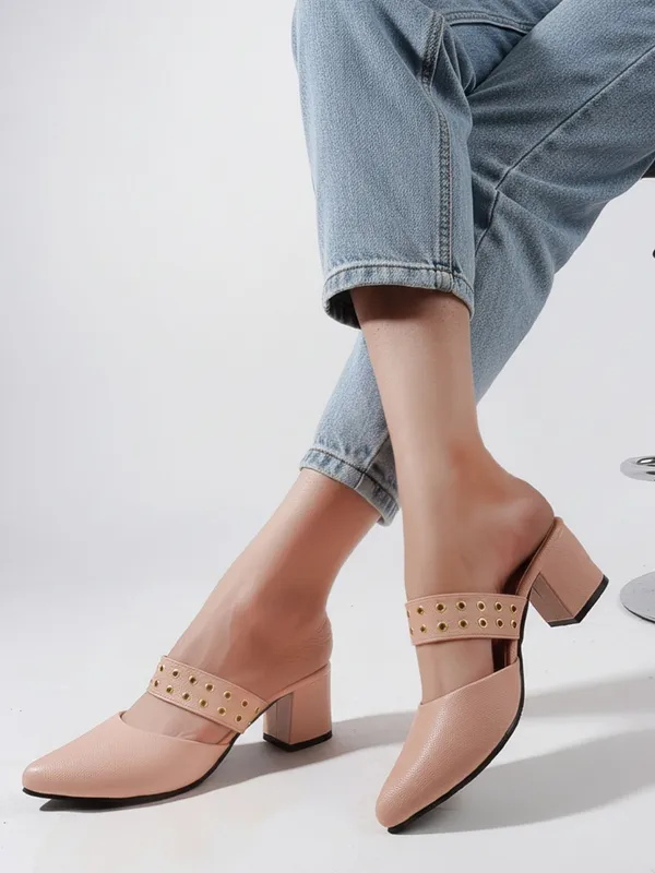 Pink_Synthetic_Leather_Heels_For_Women