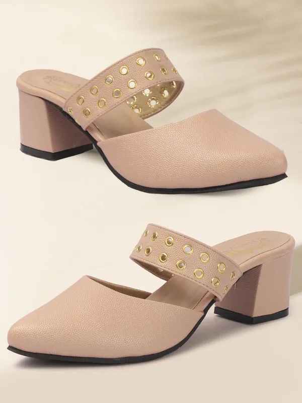 Pink_Synthetic_Leather_Heels_For_Women