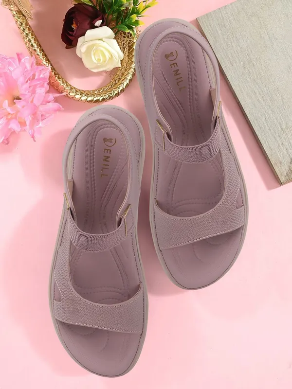 Purple_Synthetic_Leather_Flats_For_Women