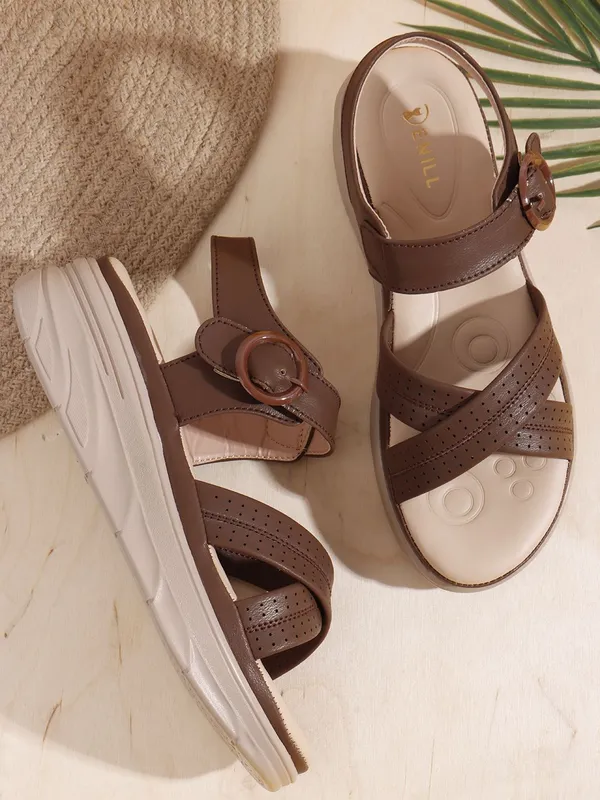Brown_Synthetic_Leather_Flats_For_Women