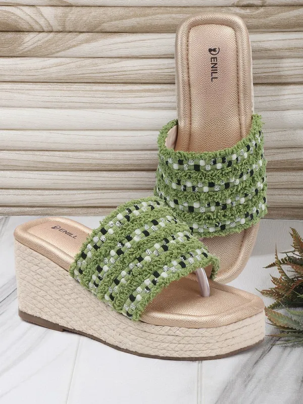 Green_Fabric_Heels_For_Women