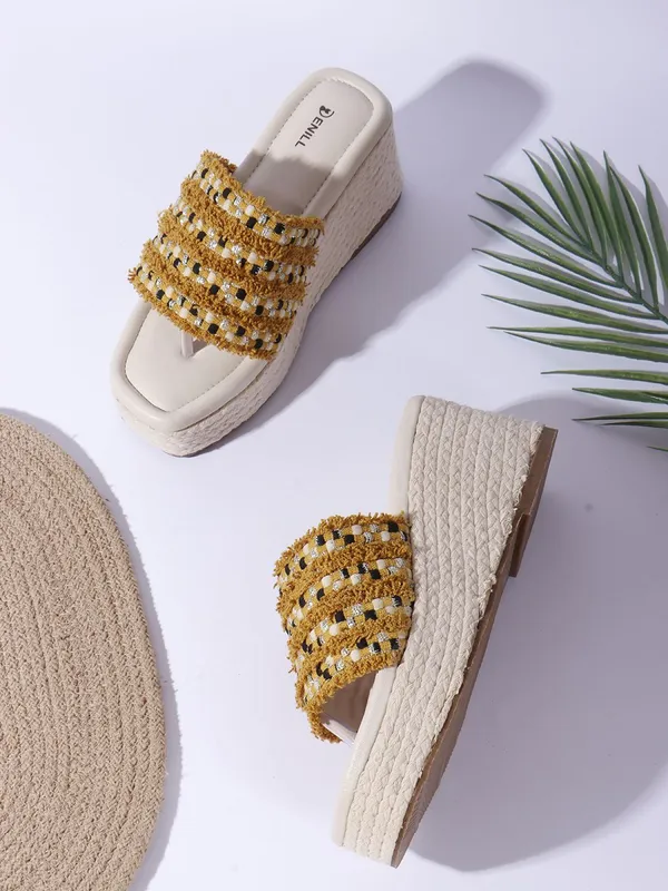 Yellow_Fabric_Heels_For_Women