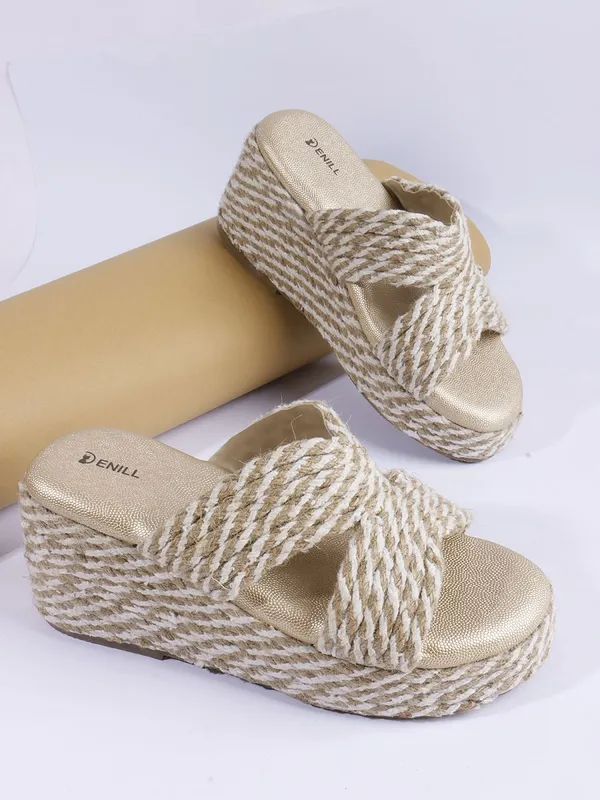 Gold_Fabric_Heels_For_Women