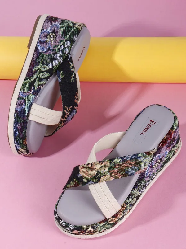 Purple_Fabric_Heels_For_Women