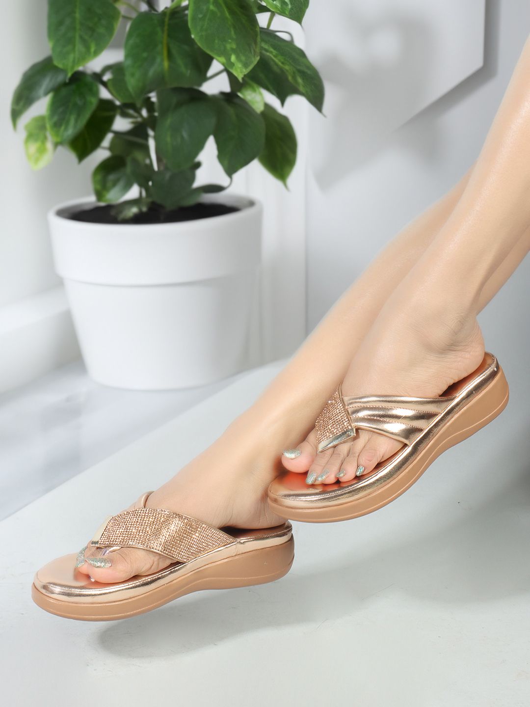 Gold_Synthetic_Leather_Heels_For_Women