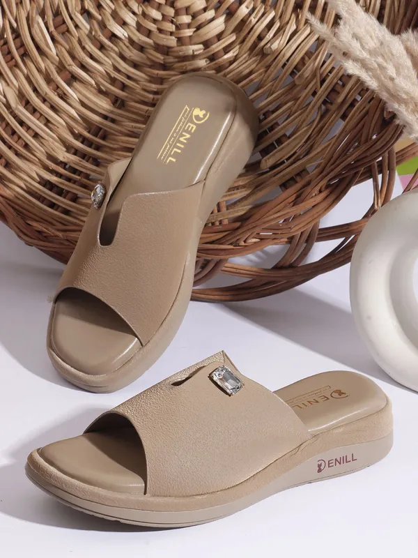 Beige_Synthetic_Leather_Wedges_For_Women