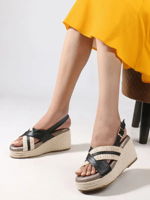 Black_Synthetic_Leather_Wedges_For_Women