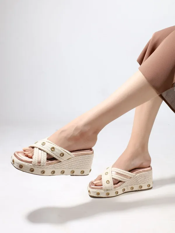 Pink_Synthetic_Leather_Wedges_For_Women