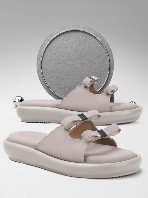 Grey_Synthetic_Leather_Wedges_For_Women