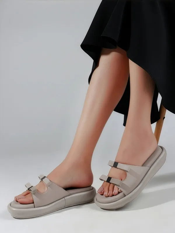 Grey_Synthetic_Leather_Wedges_For_Women
