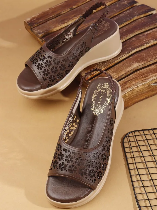 Brown_Synthetic_Leather_Wedges_For_Women